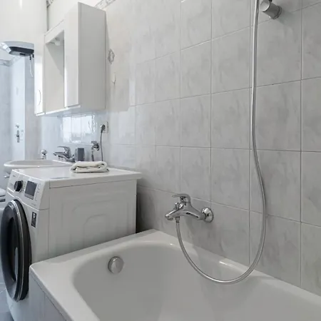 Italianway - Martinetti 21 B Mediolan